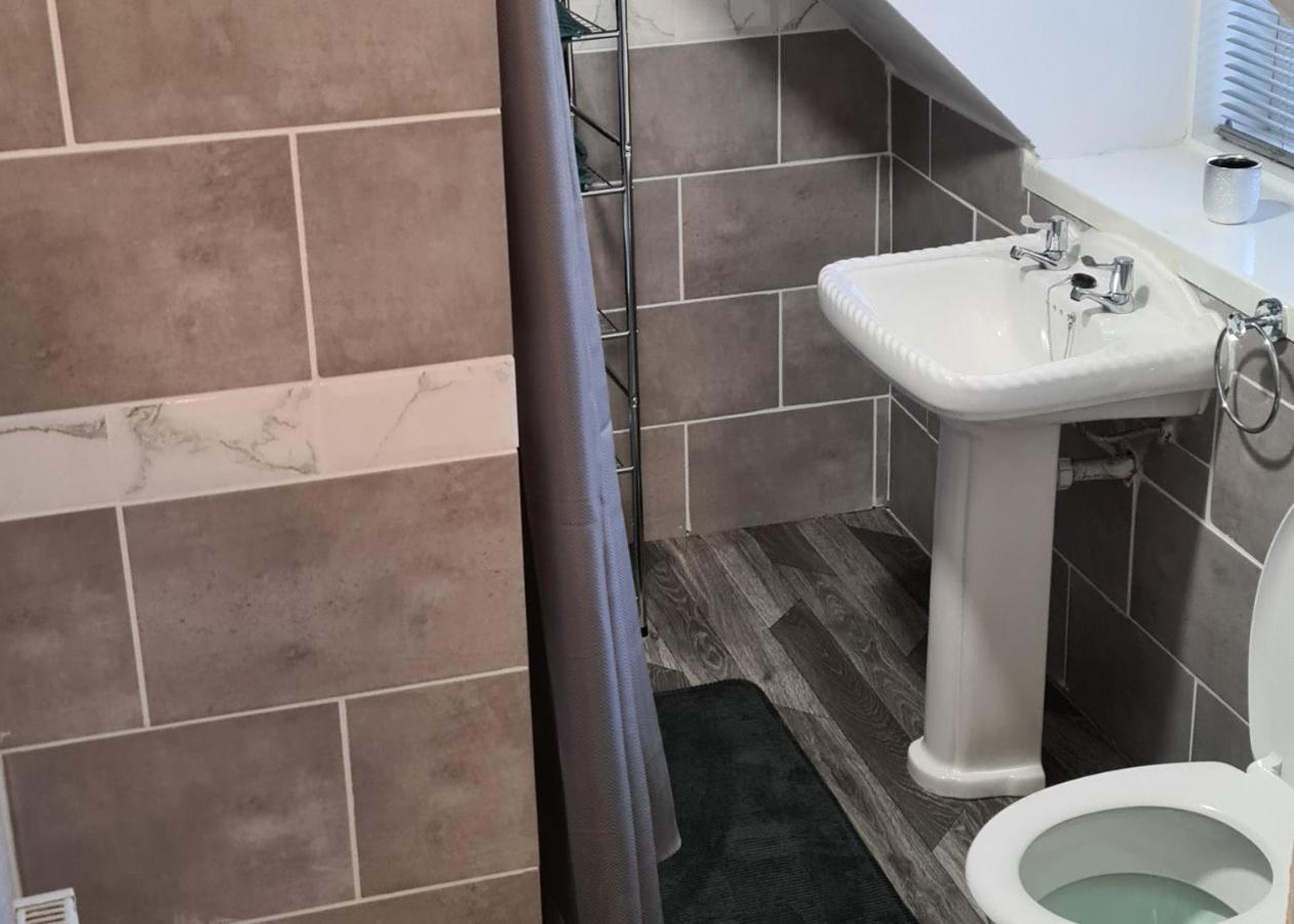 Inviting 1-Bed Apartment In Campbeltown Loch Views Exterior photo