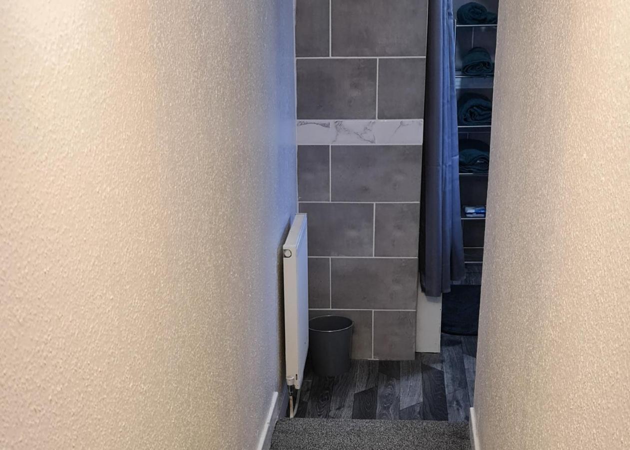 Inviting 1-Bed Apartment In Campbeltown Loch Views Exterior photo